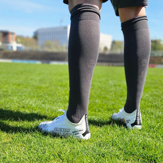 Sonderschuh „Gemeinsam gegen Krebs“ – Limitiert auf 300 Paar! 👟✨